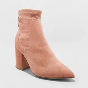 NEW pink suede sock boots pointed toe